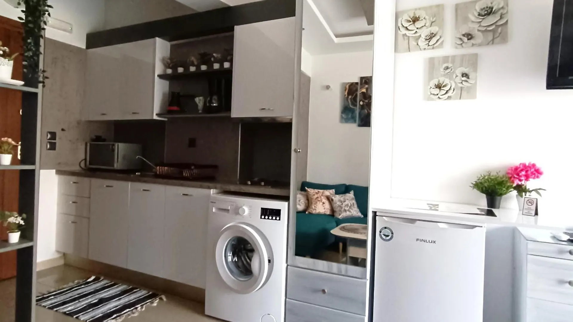 White Orhid Modern Studio Θεσσαλονίκη Διαμέρισμα